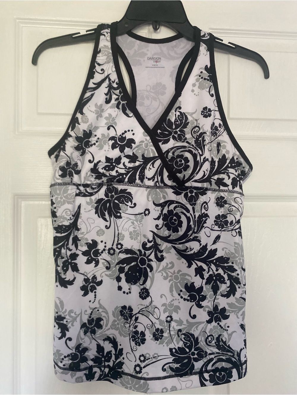Danskin Women’s Athletic Black & White V-Neck Top
